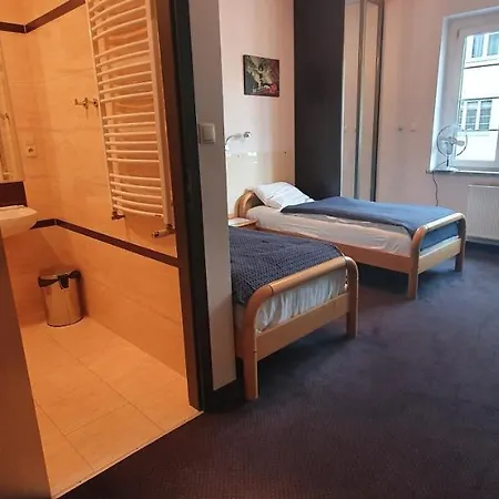 Rum i privatbostad Pentagos *